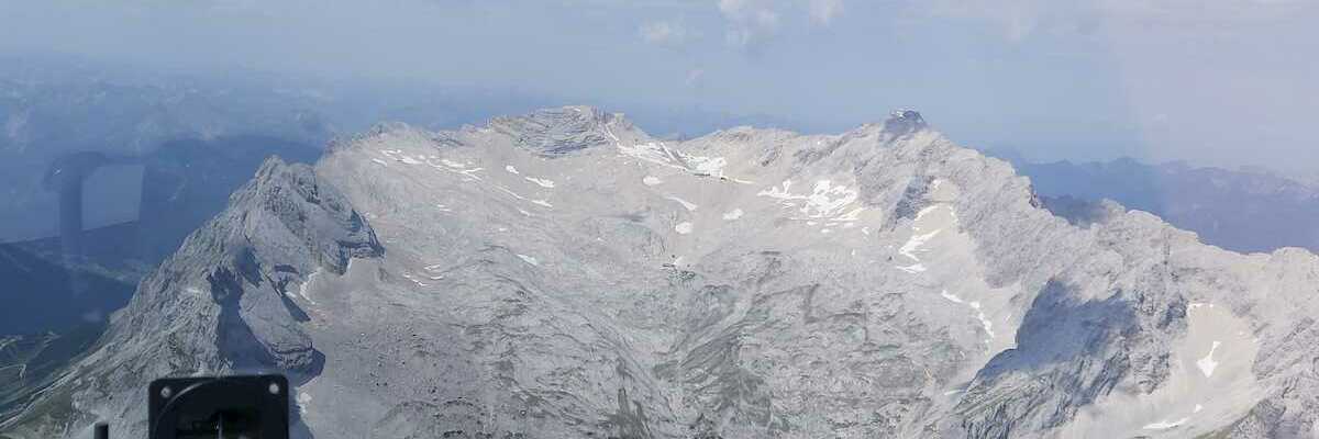 Flugwegposition um 10:49:30: Aufgenommen in der Nähe von Garmisch-Partenkirchen, Deutschland in 2888 Meter